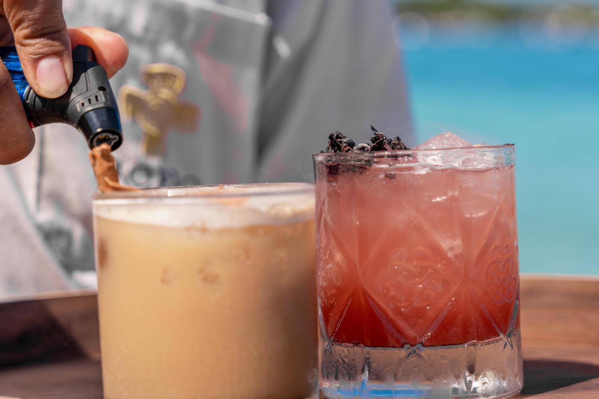 Pao Pao Hotel & Beach Club 格兰德岛 外观 照片